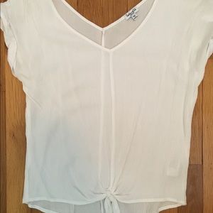 White Splendid front tie shirt